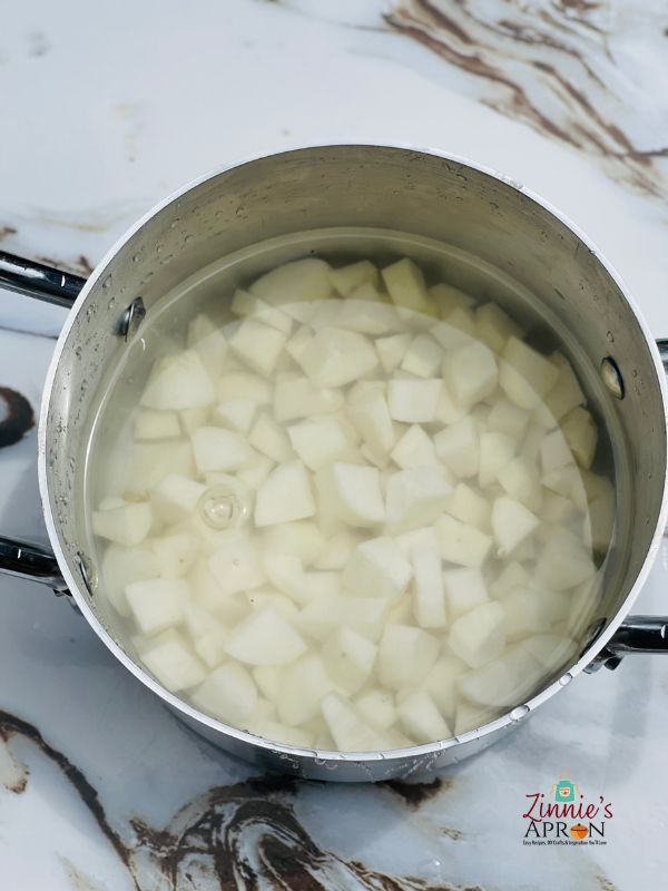 prep-the-potatoes-as-a-garlic-butter-mashed-potato-recipe