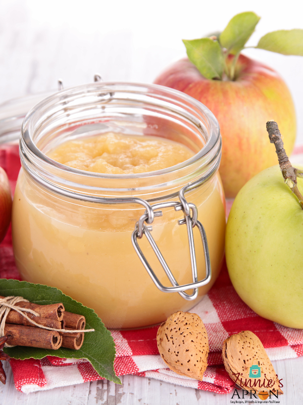 Applesauce-as-egg-subtitutes-for-baking-2