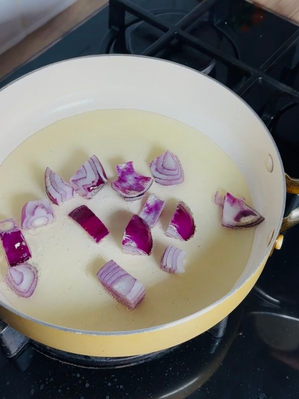 add-in-the-aromatics-onions