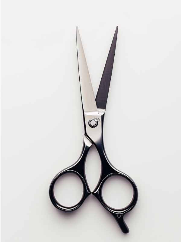 Scissors- Must-Have -Crafts- Tools -For- DIY