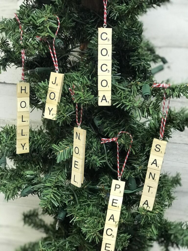 Scrabble-Tile-Merry-Mini-Sign