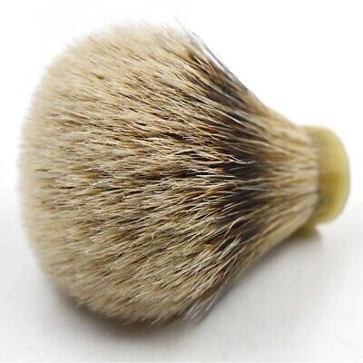 Soft-Bristle-Brush-or-Foam-Brush