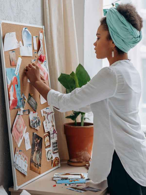 The-Real-Value-of-Creating-Your-Own-Vision-Board