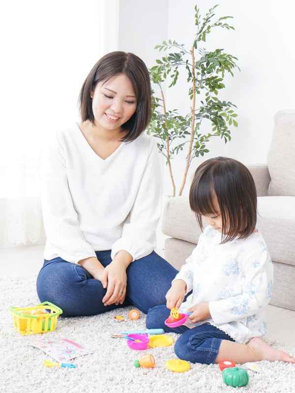 Color-Sorting-With-Valentine-Colors-Gentle-Valentines-Activities-Toddlers-Can-Truly-Enjoy