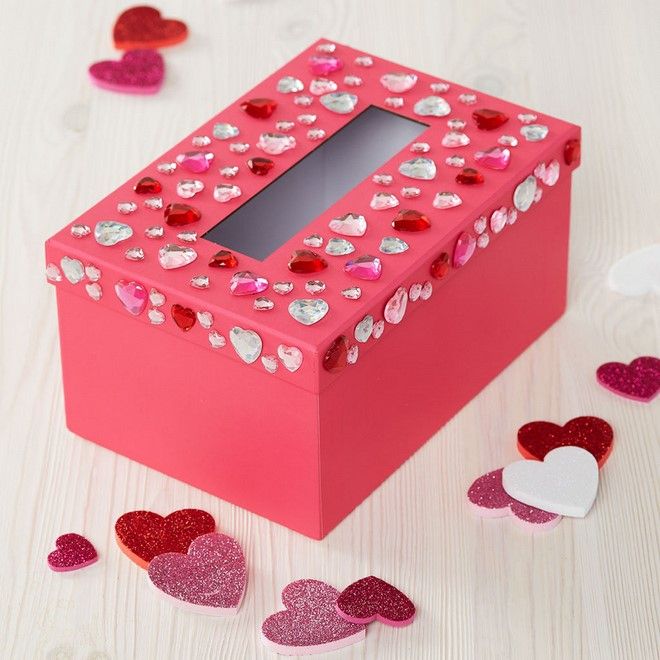 Decorate-the-Box- How-To-Make-A-Valentine-Box-For-School