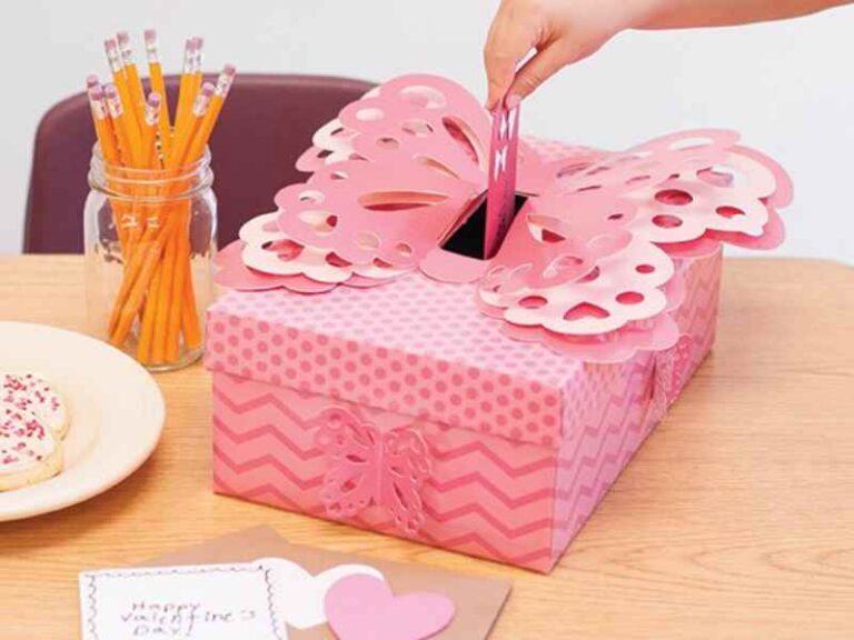 How-To-Make-A-Valentine-Box-For-School