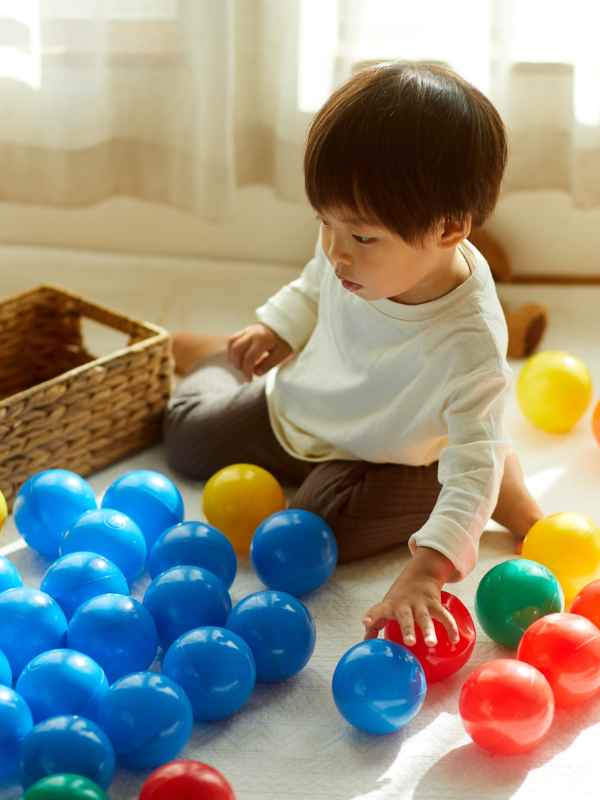 How-to-Keep-Valentines-Day-Calm-and-Enjoyable-for-Toddlers