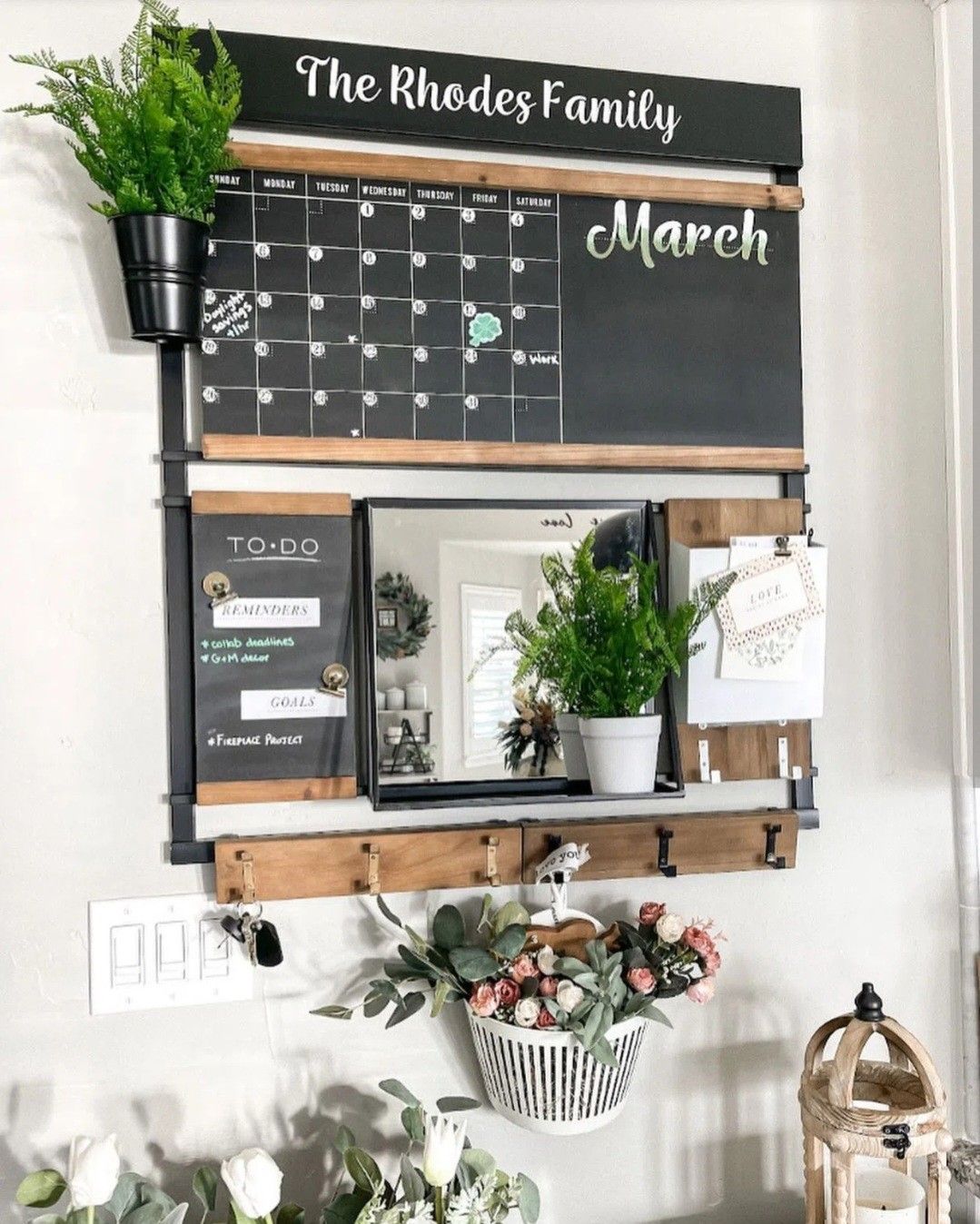 A-Functional-Wall-Calendar-Board-That-Doubles-as-Decor