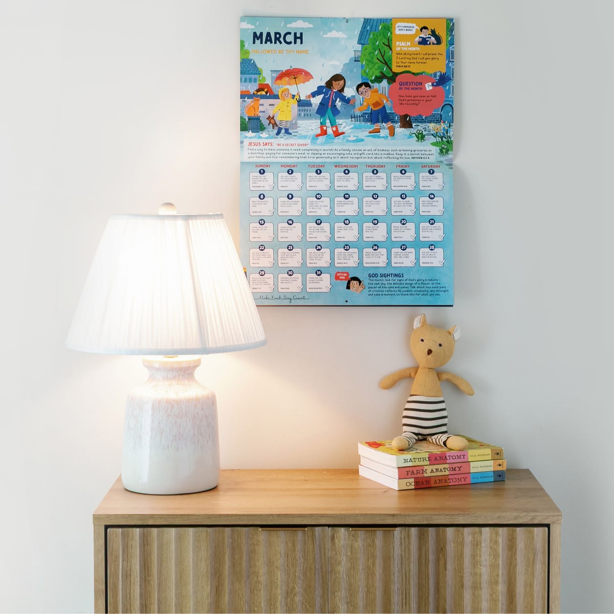 Personalized-Family-Prayer-Calendar-christian-diy-gifts-for-mom-on-mothers-day