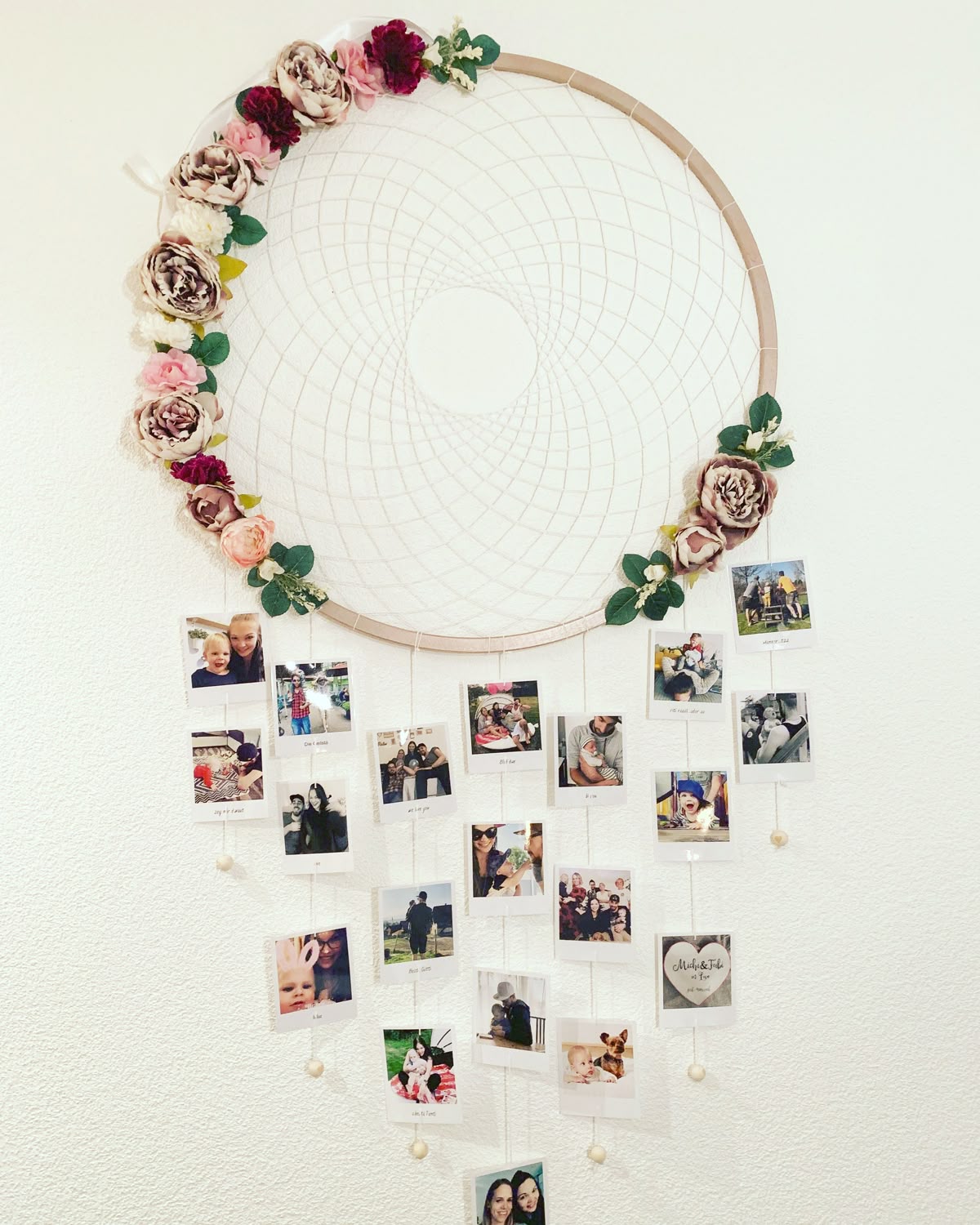 Photo-Dream-Catcher-or-Memory-Wall-bridal-shower-craft-night-ideas