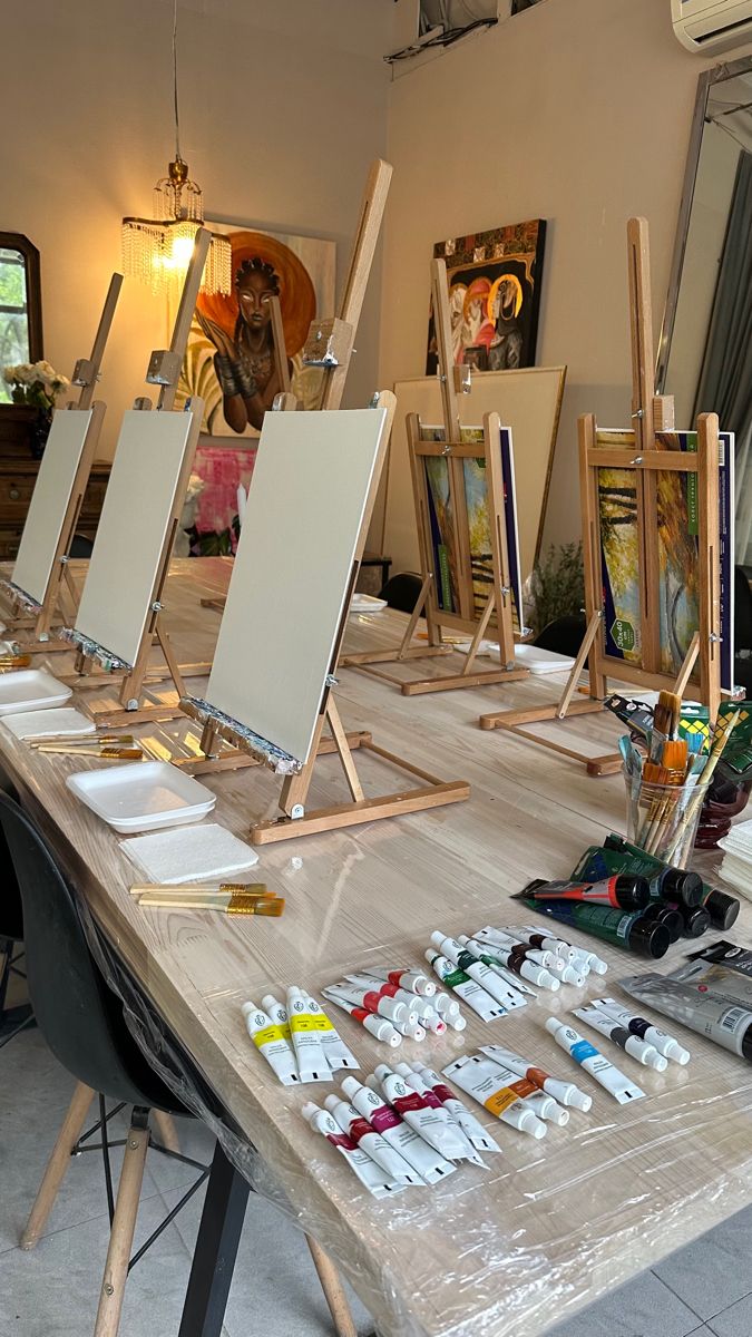 Setup-Guide-for-a-Perfect-Home-Paint-and-Sip-Night