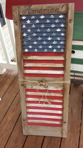Shutter-Flag-Art.-4th-of-July-Wood-Craft-Ideas