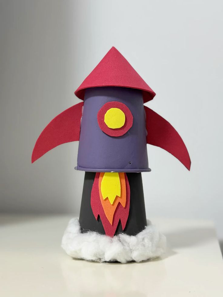 Paper-Cup-Rocket-Ship.