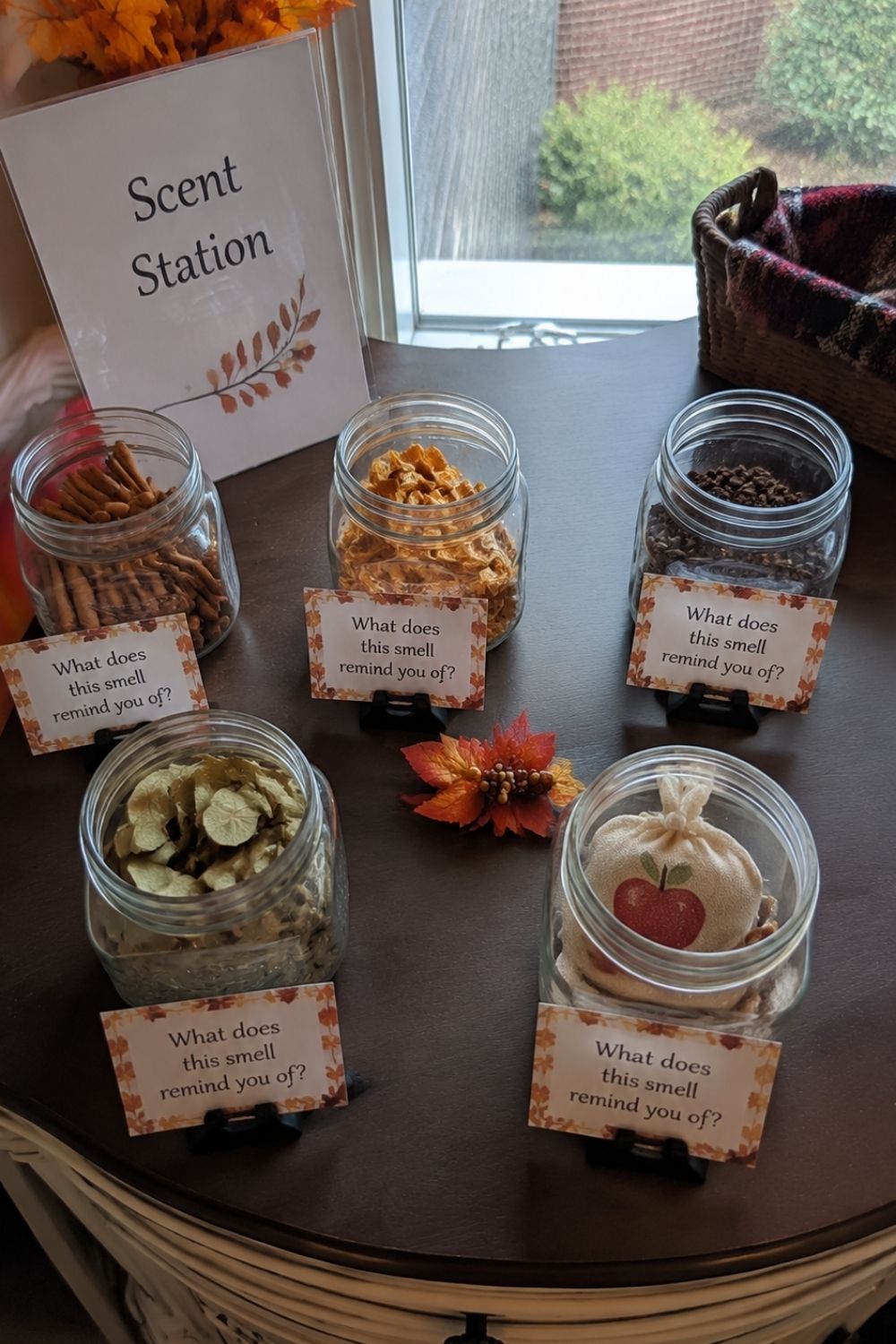 halloween-party-assisted-living-scent-sensory-station