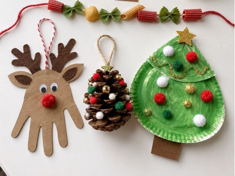 Christmas-tree-crafts-for-toddlers.