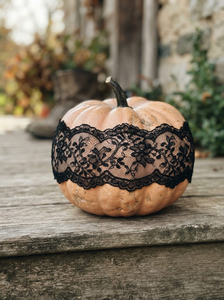 Pumpkin_with_lace_pattern.