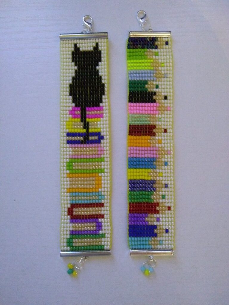 Single-Hand-Loom-Bead-Bookmark.