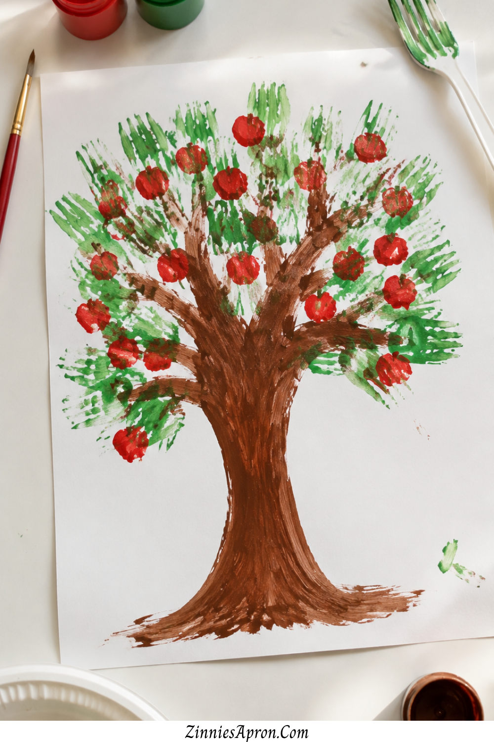 apple-crafts-for-kids-fork-painted-apple-tree.jpg