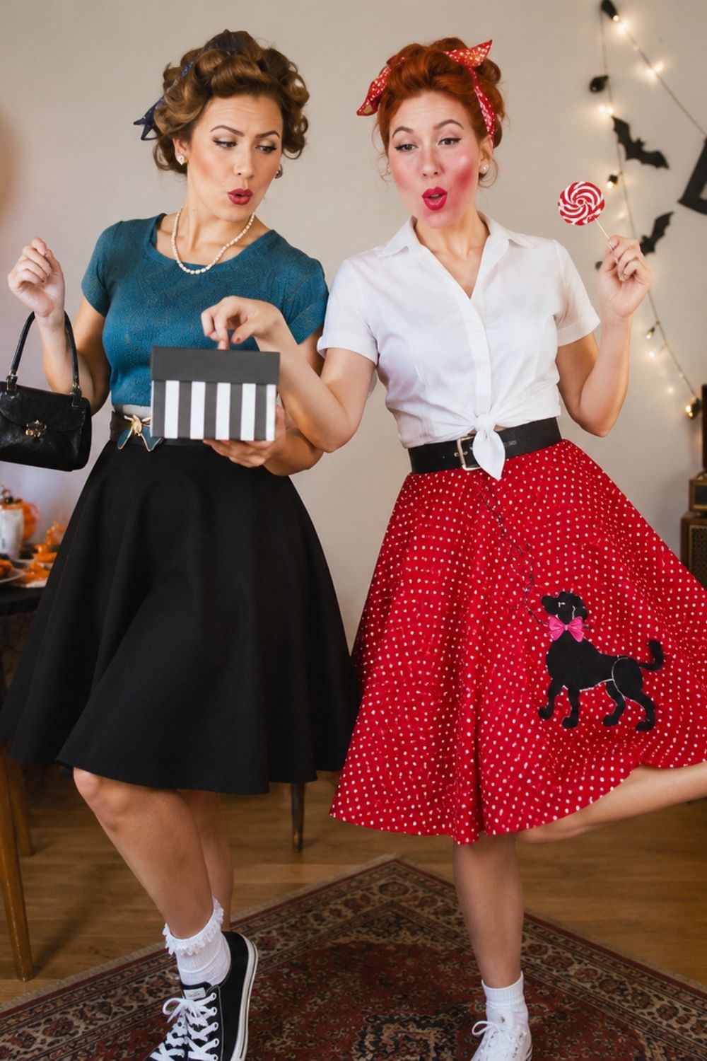 best-friend-halloween-costumes-diy-1950s-pinup