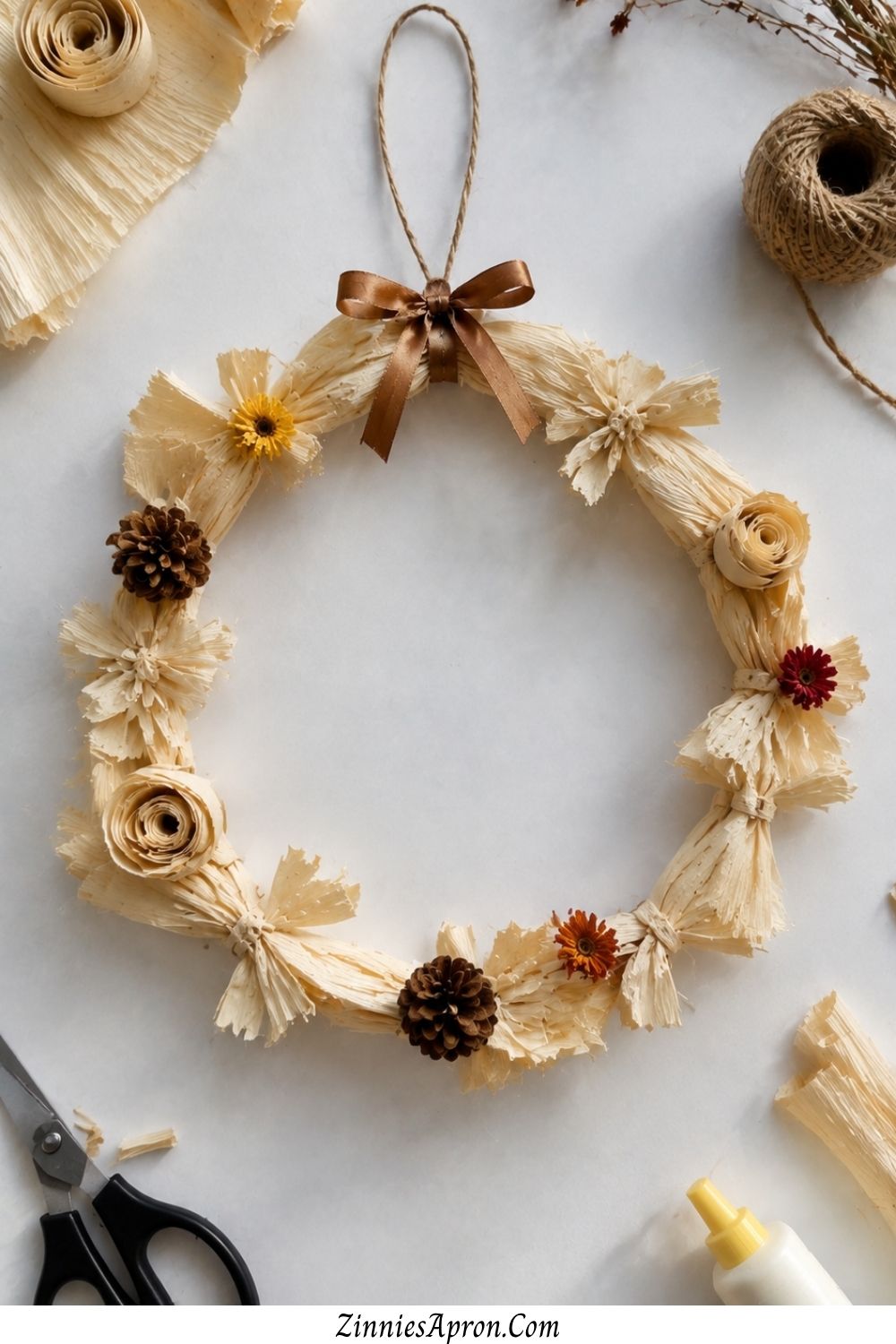 corn-husk-crafts-for-kids-corn-husk-wreath.jpg