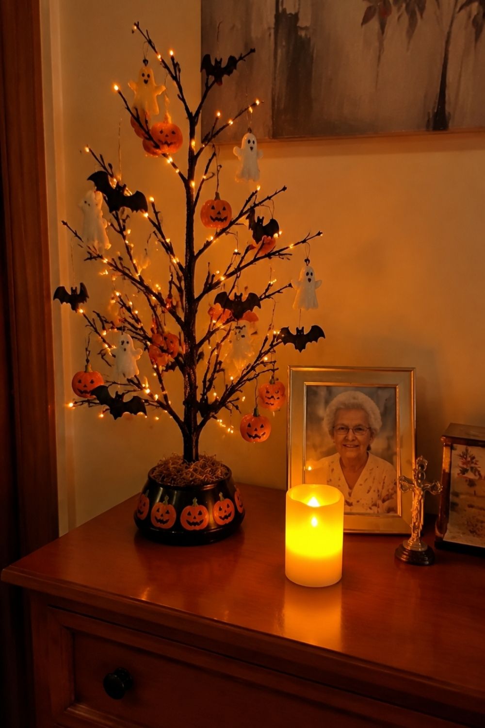 halloween-decor-assisted-living-tabletop-halloween-tree