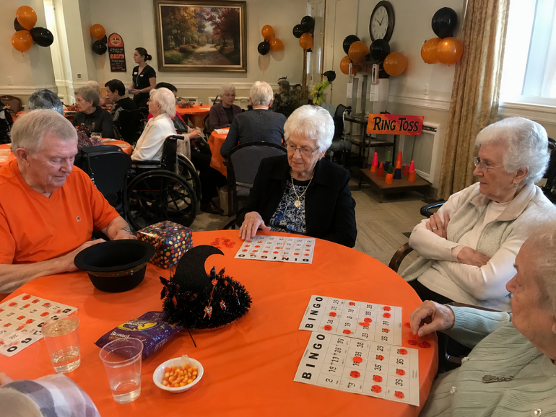 halloween-party-games-senior-citizens
