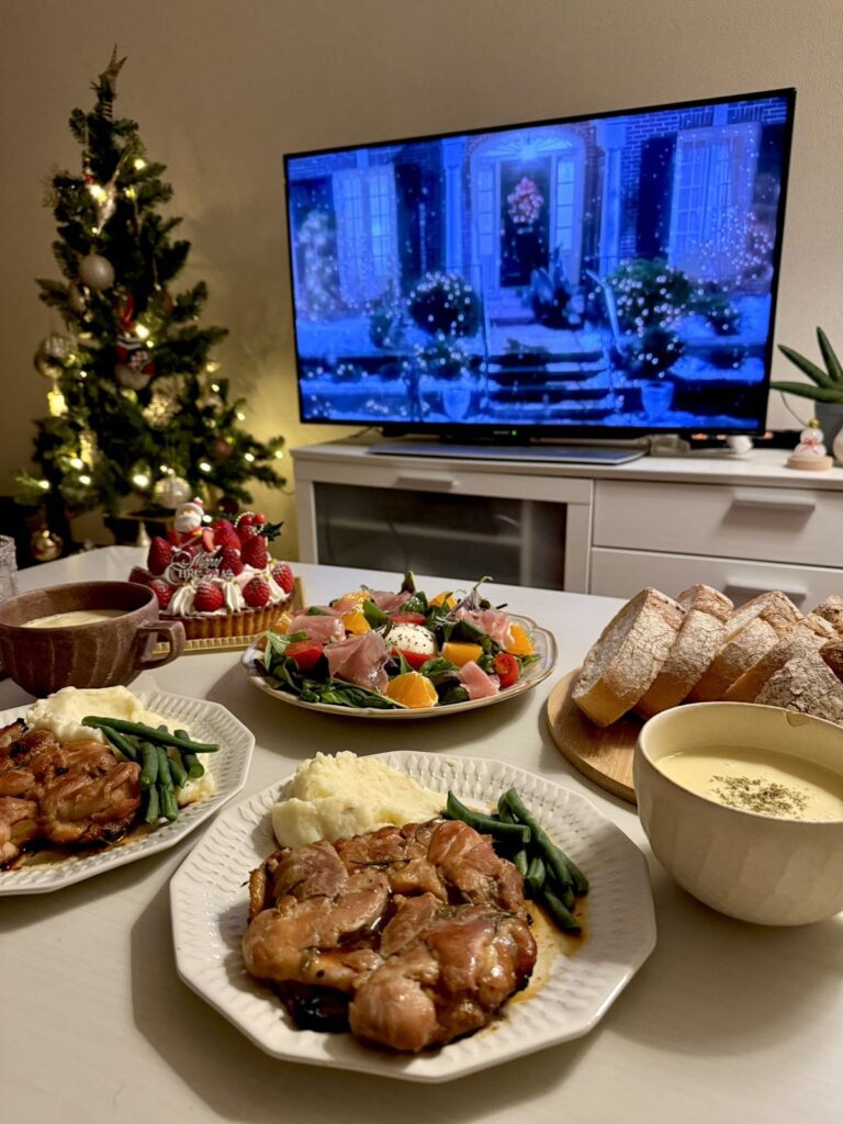 Christmas-Movie-Dinner.