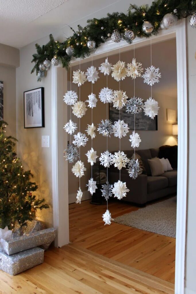 Paper-Ornament-Curtain.