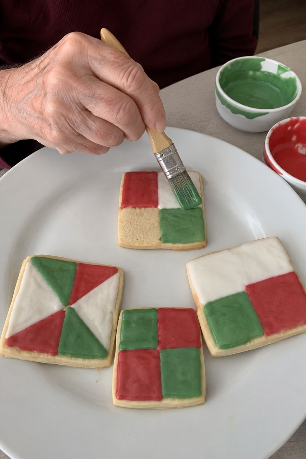 christmas-cookie-decorating-for-seniors-quilt-patch-cookies