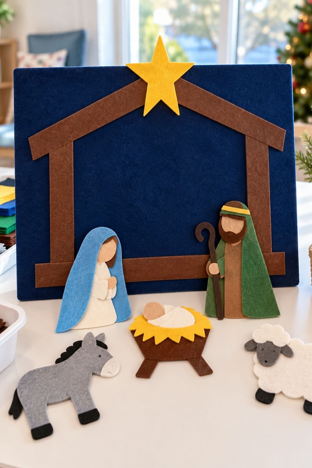 christmas-crafts-for-seniors-felt-nativity-board