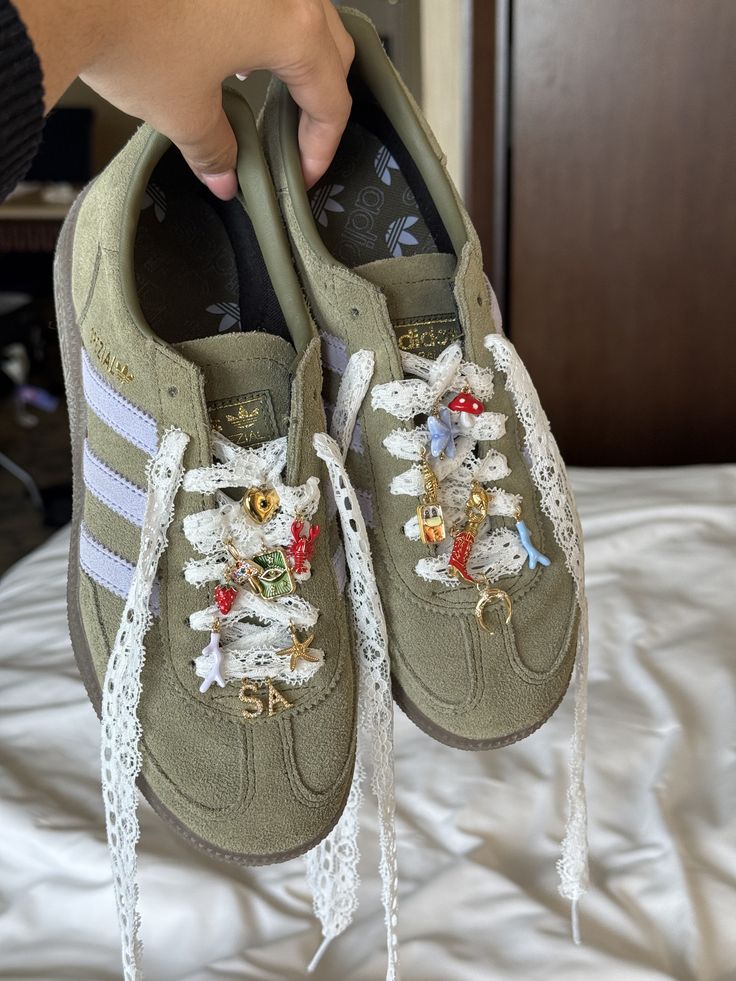 Custom-Sneaker-Charms-or-Lace-Decorations