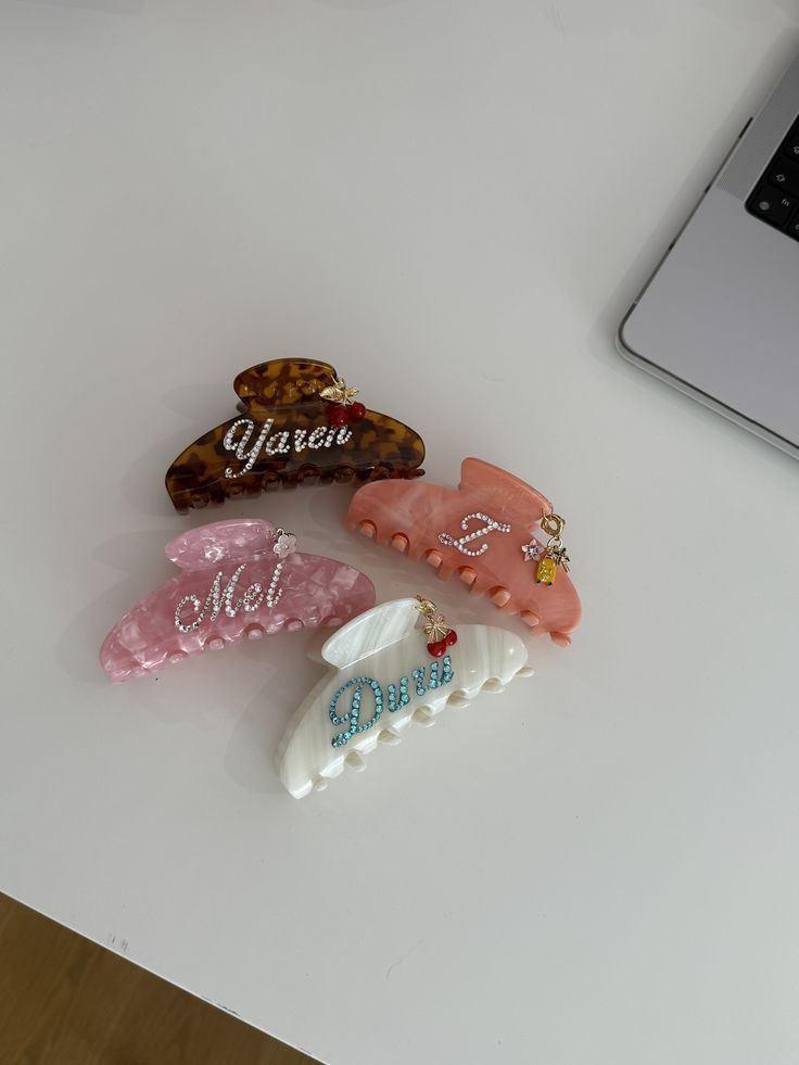 Customized-Hair-Clips