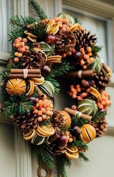 Dried-Orange-and-Cinnamon-Wreath