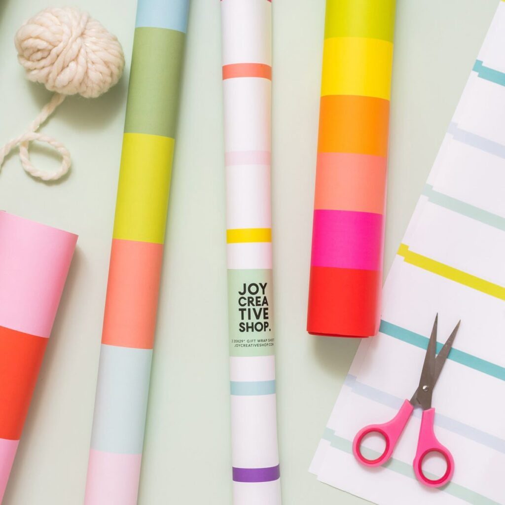 Tools-and-Supplies-That-Make-DIY-Christmas-Wrapping-Easier.
